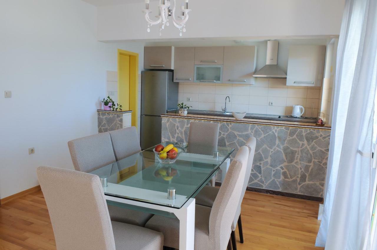 Neva Appartement *