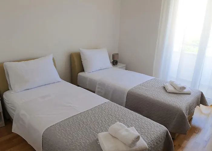 Apartment Neva